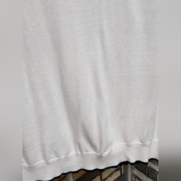 ELLE Short Sleeve Sweater Sz XL **Read Description** - Picture 4 of 8
